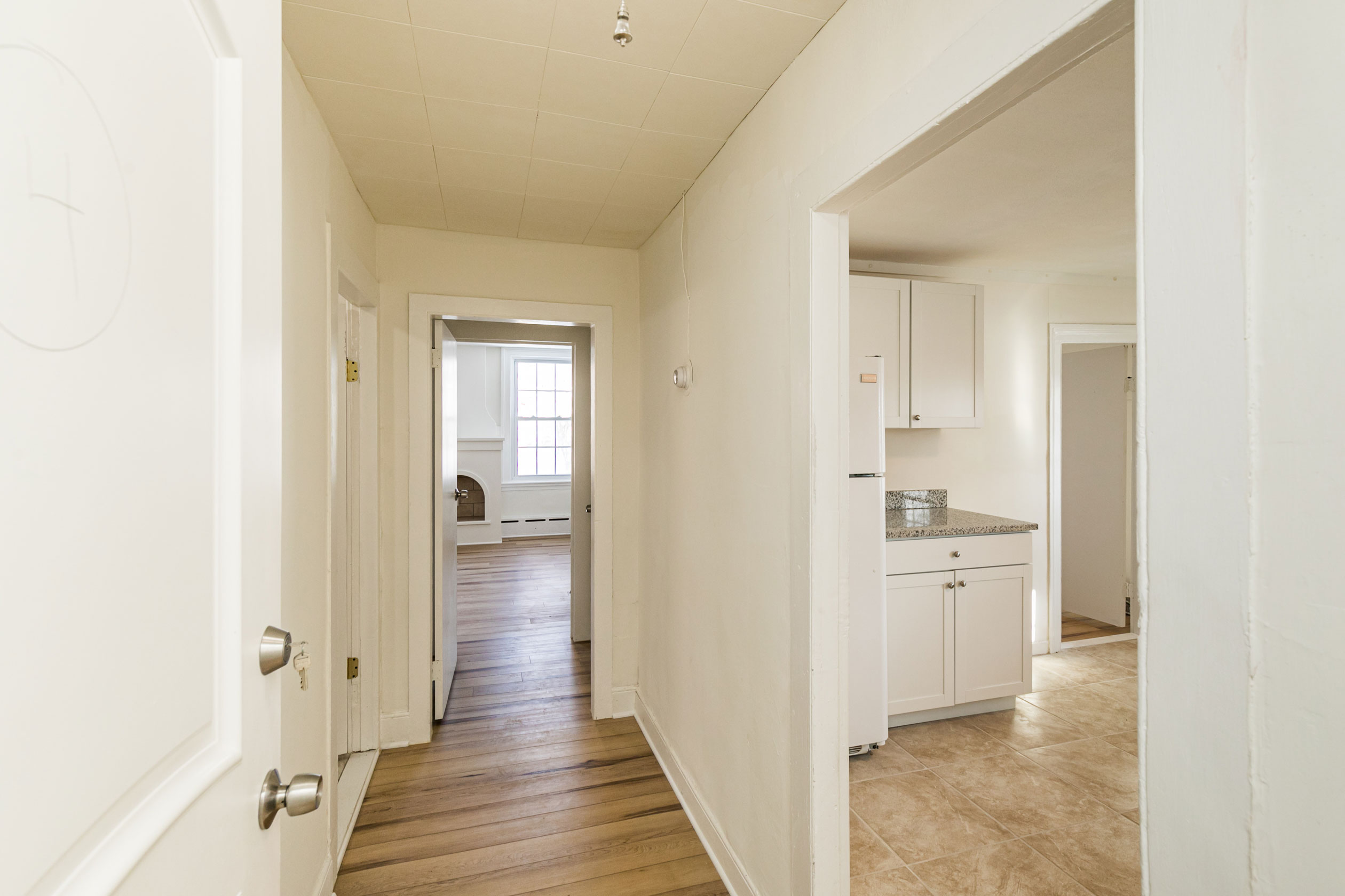 11 Charlotte Street, Apt. 2F, Baldwinsville, NY 13027 -Optimized- Hallway