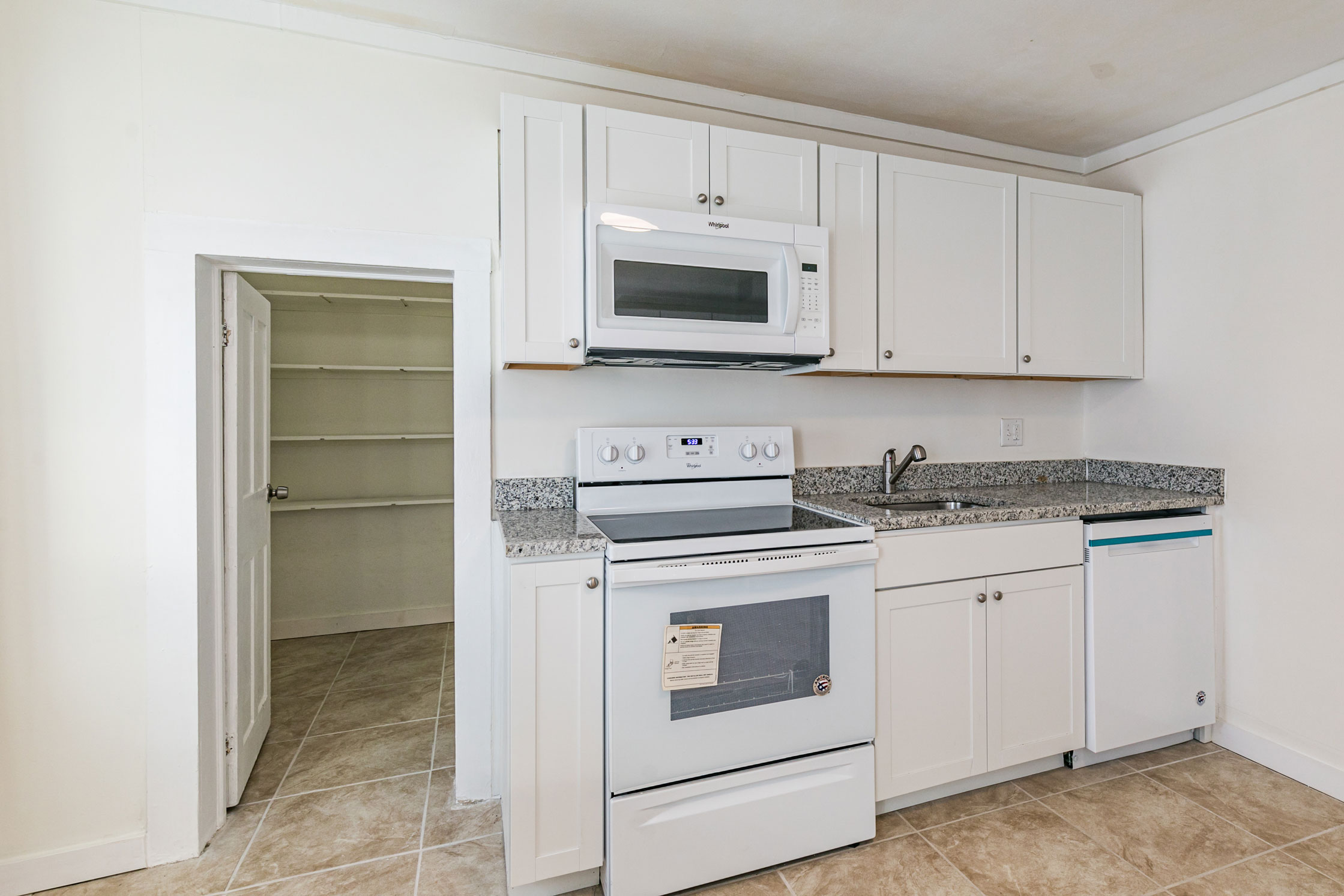 11 Charlotte Street, Apt. 2F, Baldwinsville, NY 13027 -Optimized- Kitchen