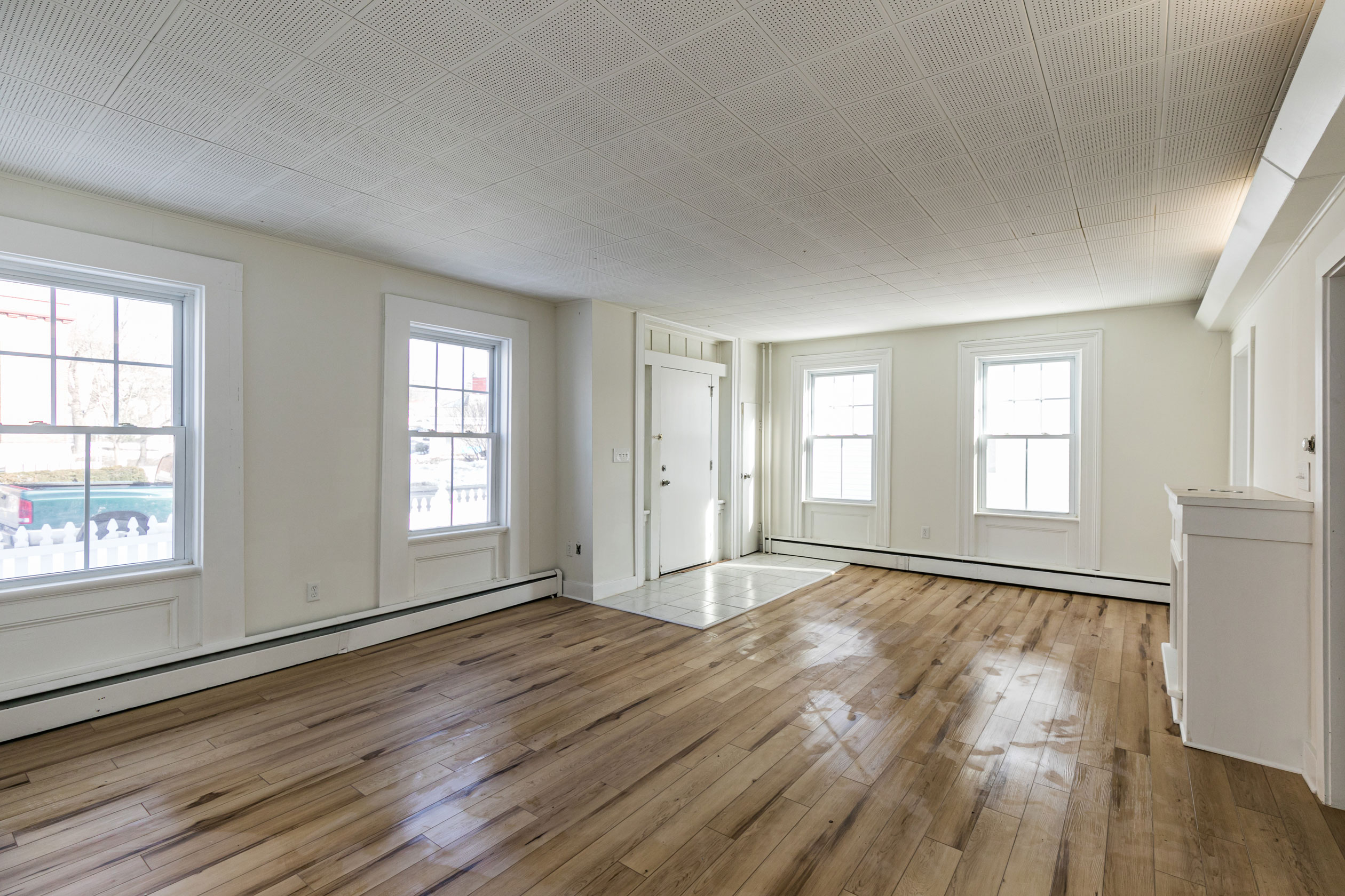 11 Charlotte Street, Apt. 1F, Baldwinsville, NY 13027 -Optimized- Living Room