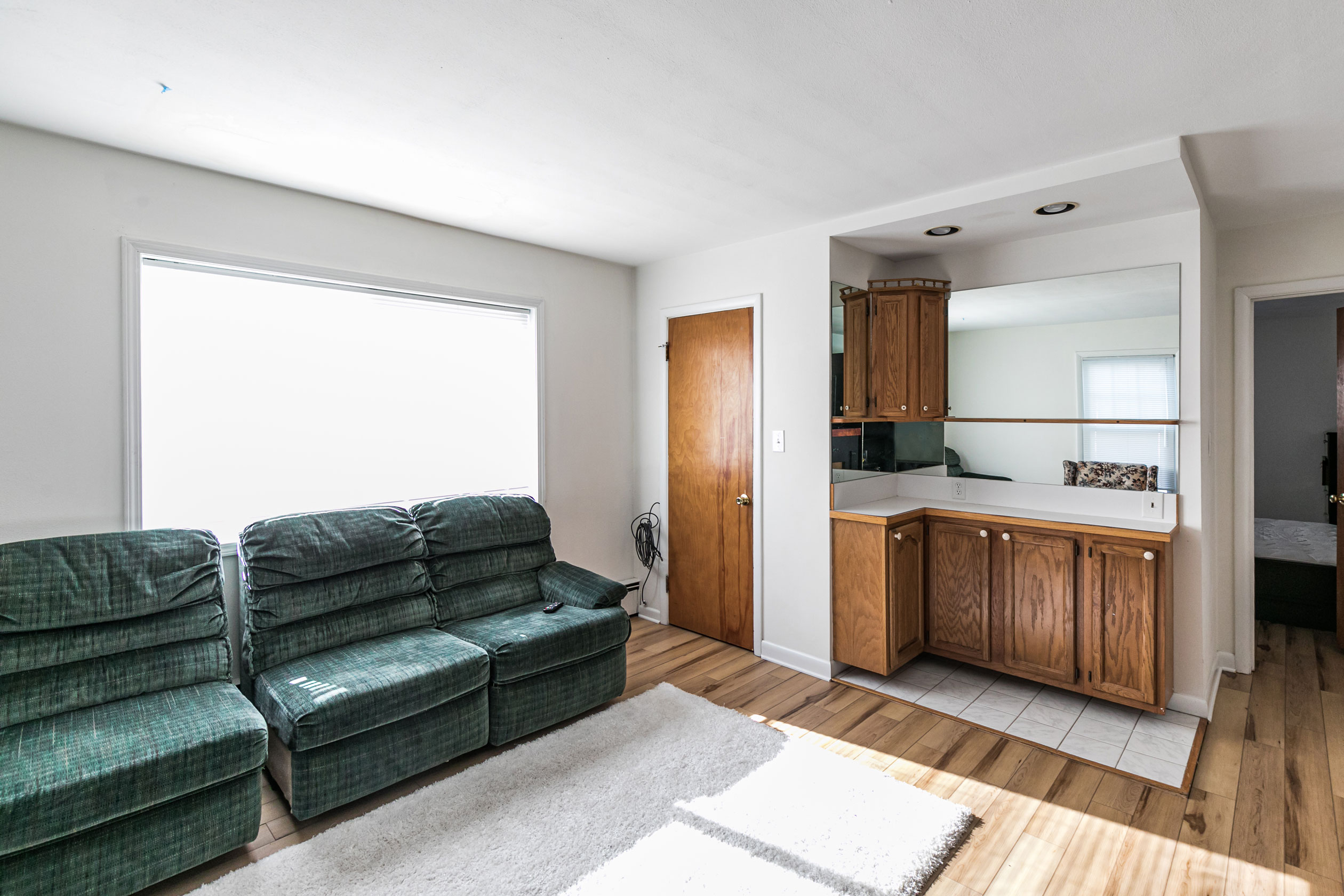 1108 Madison Street, Apt. 2E, Syracuse, NY 13210 - Optimized - Living Room