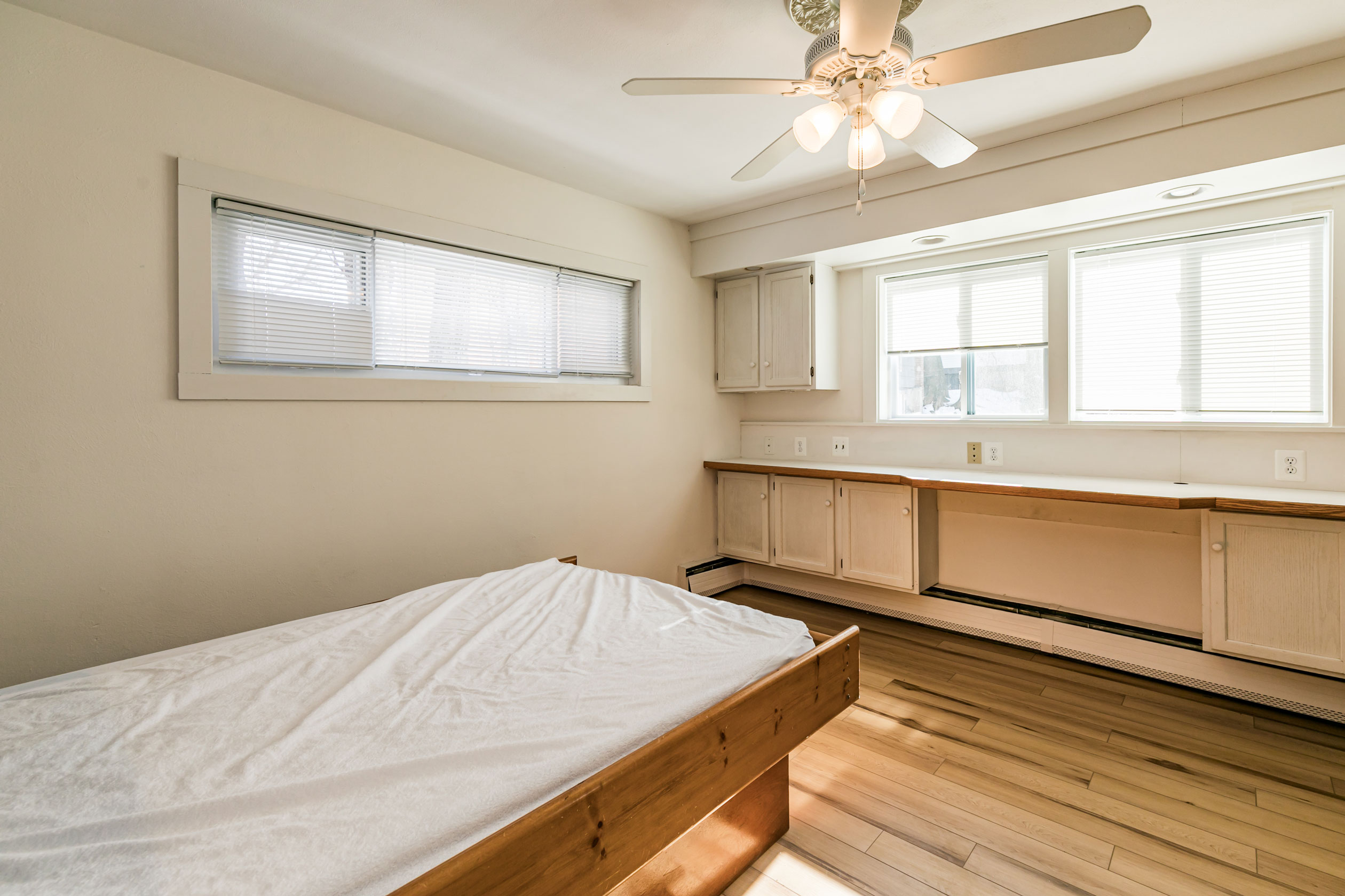 1108 Madison Street, Apt. 1W, Syracuse, NY 13210 - Optimized - Bedroom