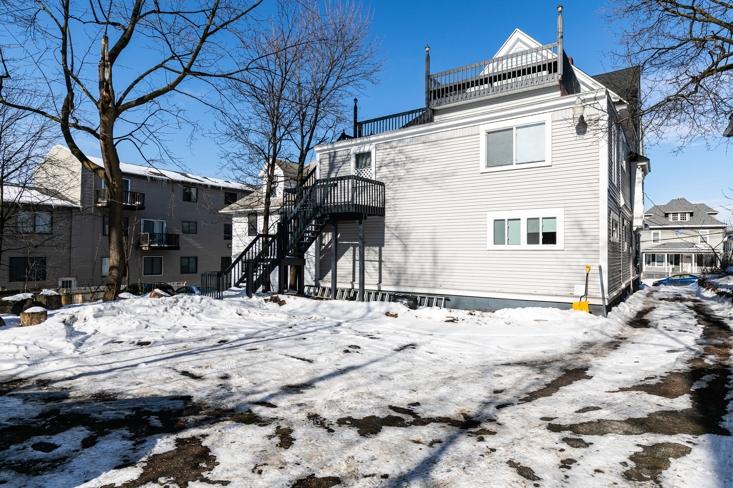 1108 Madison Street, Apt. 1W, Syracuse, NY 13210 - Optimized - Backyard