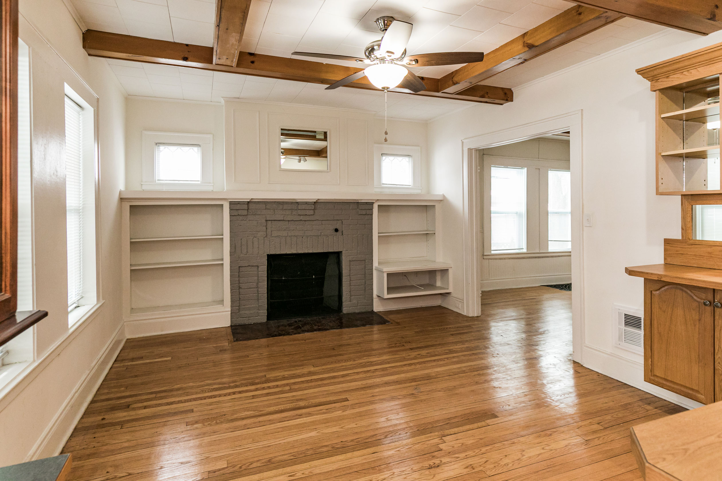 1205 Madison Street, Floor 1, Syracuse, NY 13210 - Optimized - Living Room