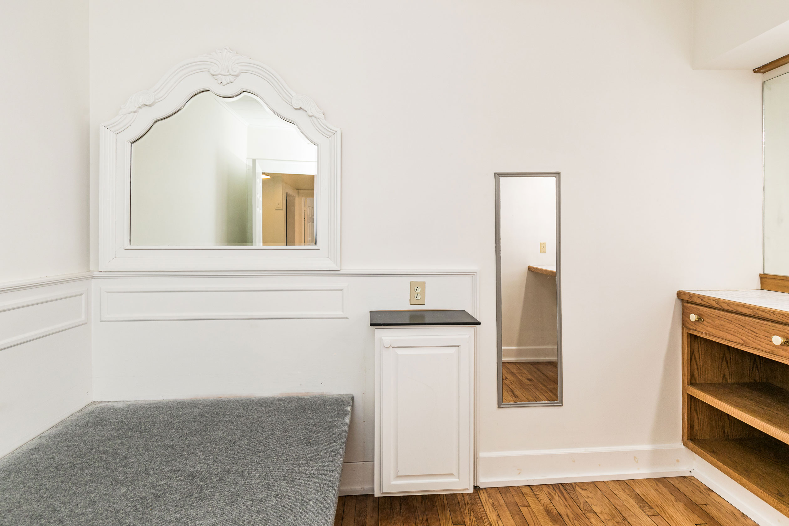 1205 Madison Street, Floor 1, Syracuse, NY 13210 - Optimized - Bedroom