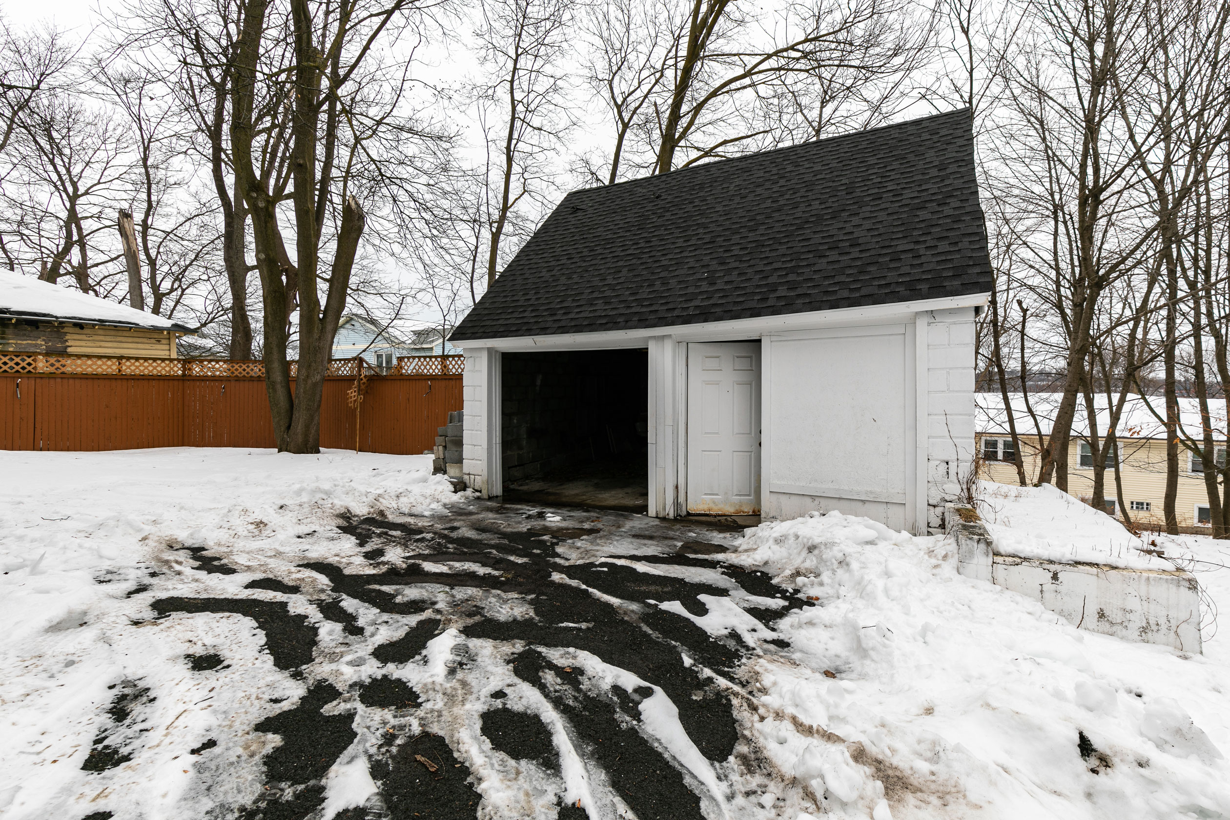 1205 Madison Street, Floor 1, Syracuse, NY 13210 - Optimized - Backyard