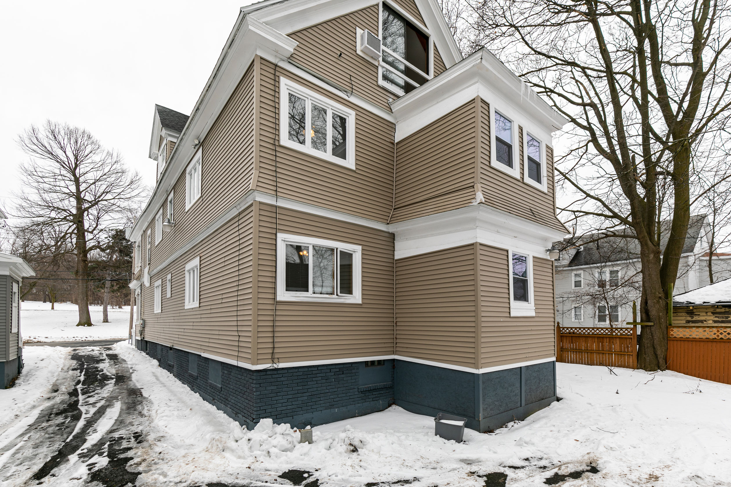 1205 Madison Street, Floor 2, Syracuse, NY 13210 - Optimized - Backyard