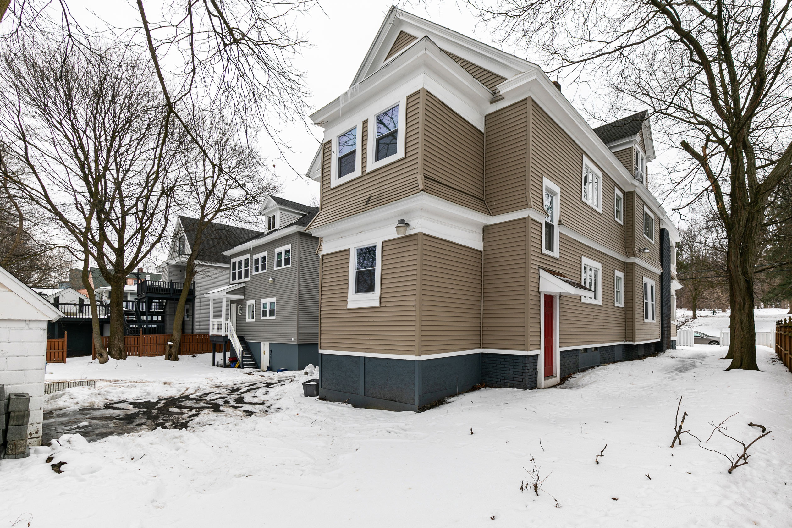 1205 Madison Street, Floor 1, Syracuse, NY 13210 - Optimized - Backyard