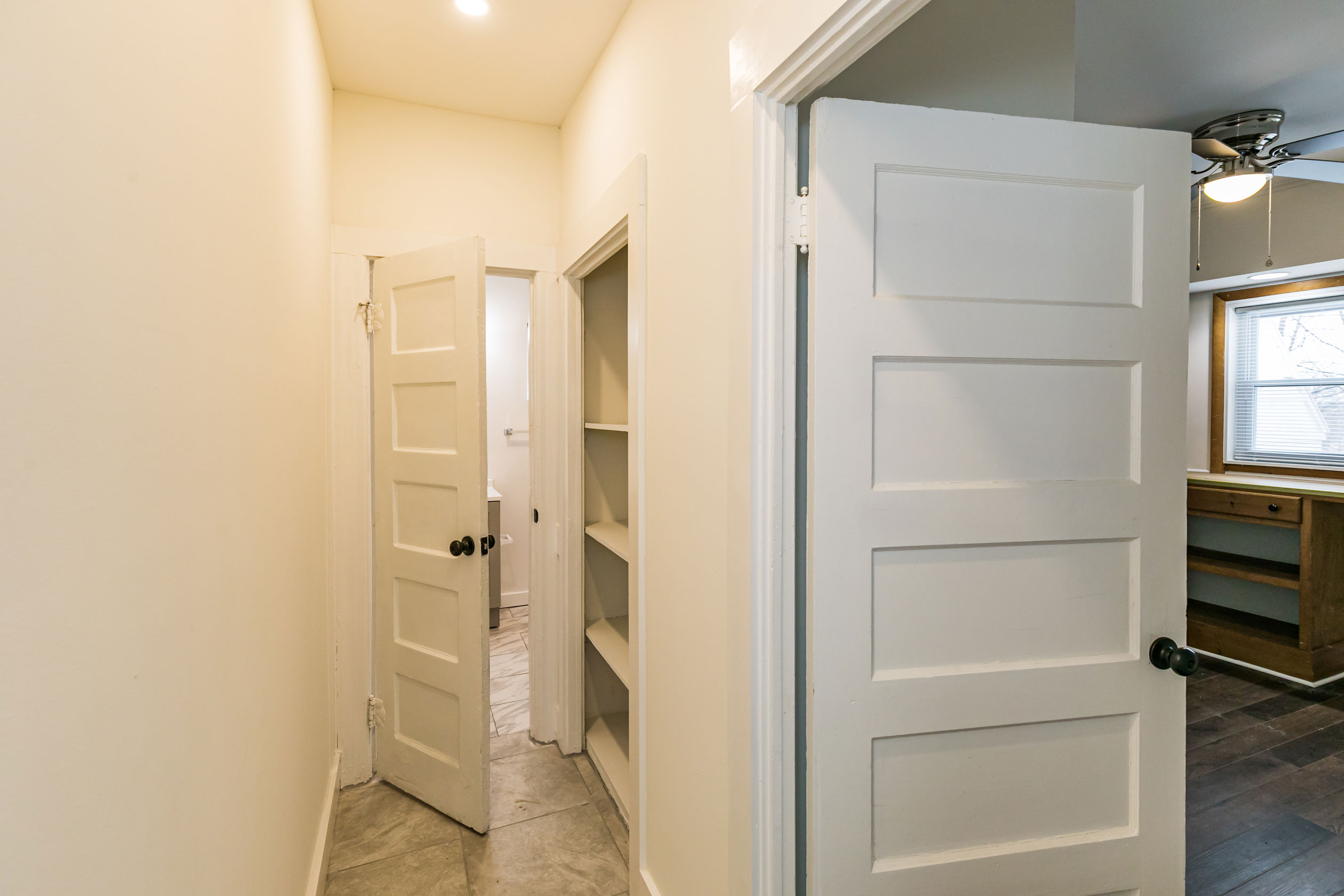 1207 Madison Street, Apt. 1, Syracuse, NY 13210 - Optimized - Hallway