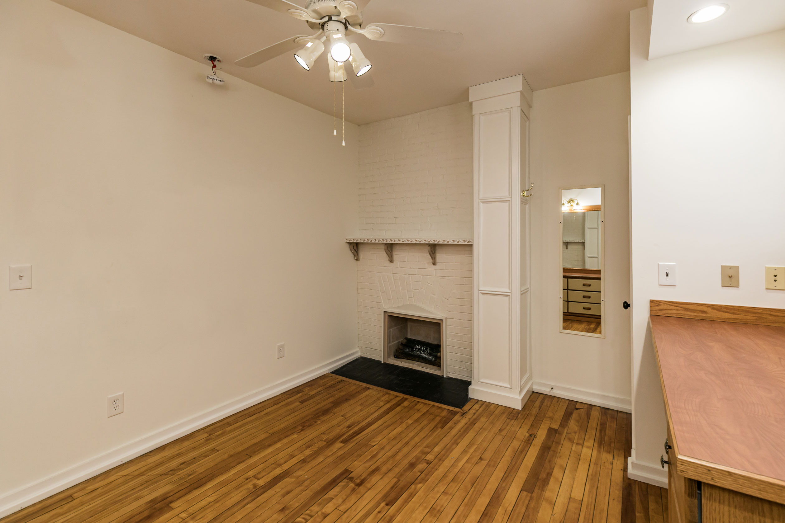 1207 Madison Street, Apt. 1, Syracuse, NY 13210 - Optimized - Bedroom