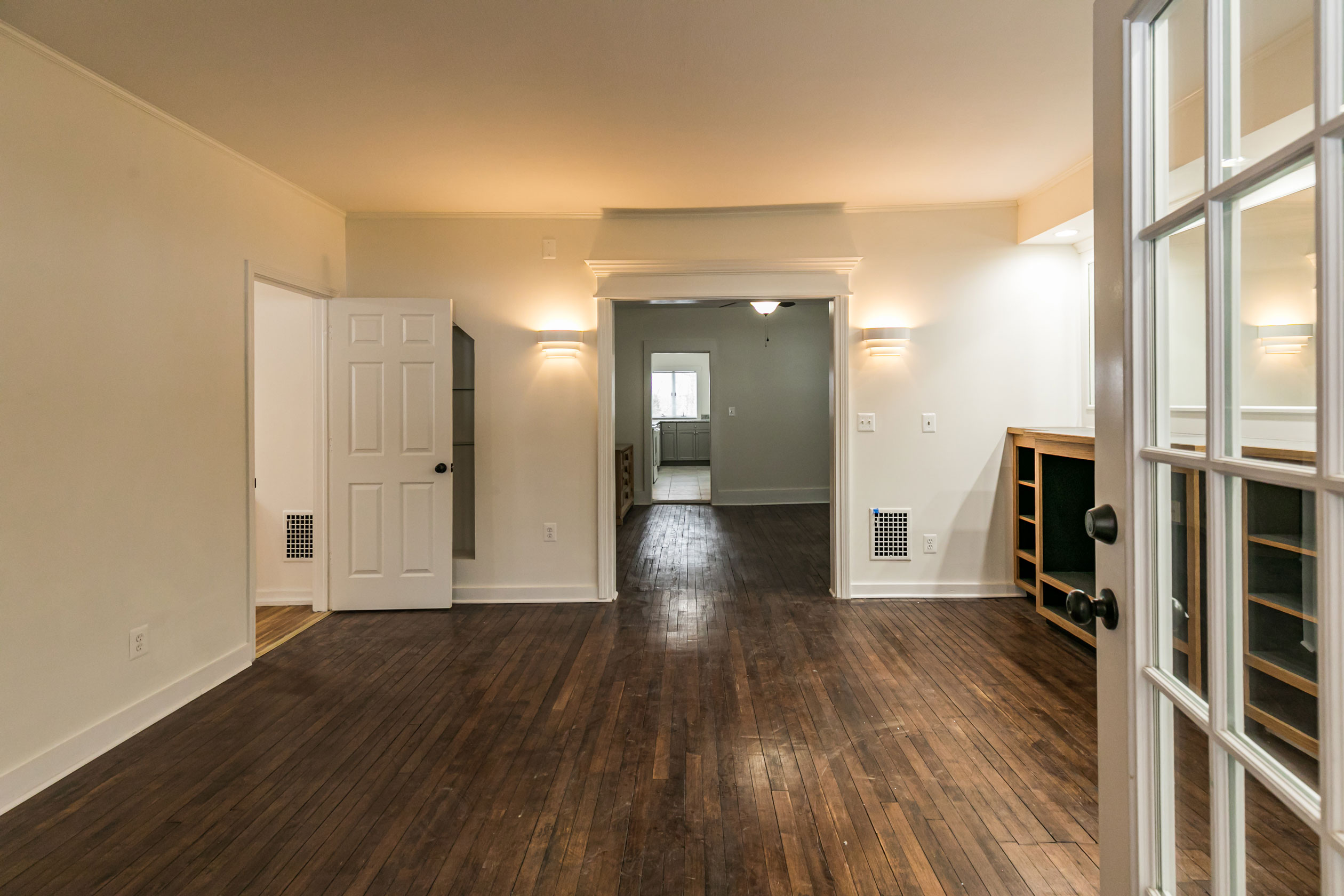 1207 Madison Street, Apt. 1, Syracuse, NY 13210 - Optimized - Living Room