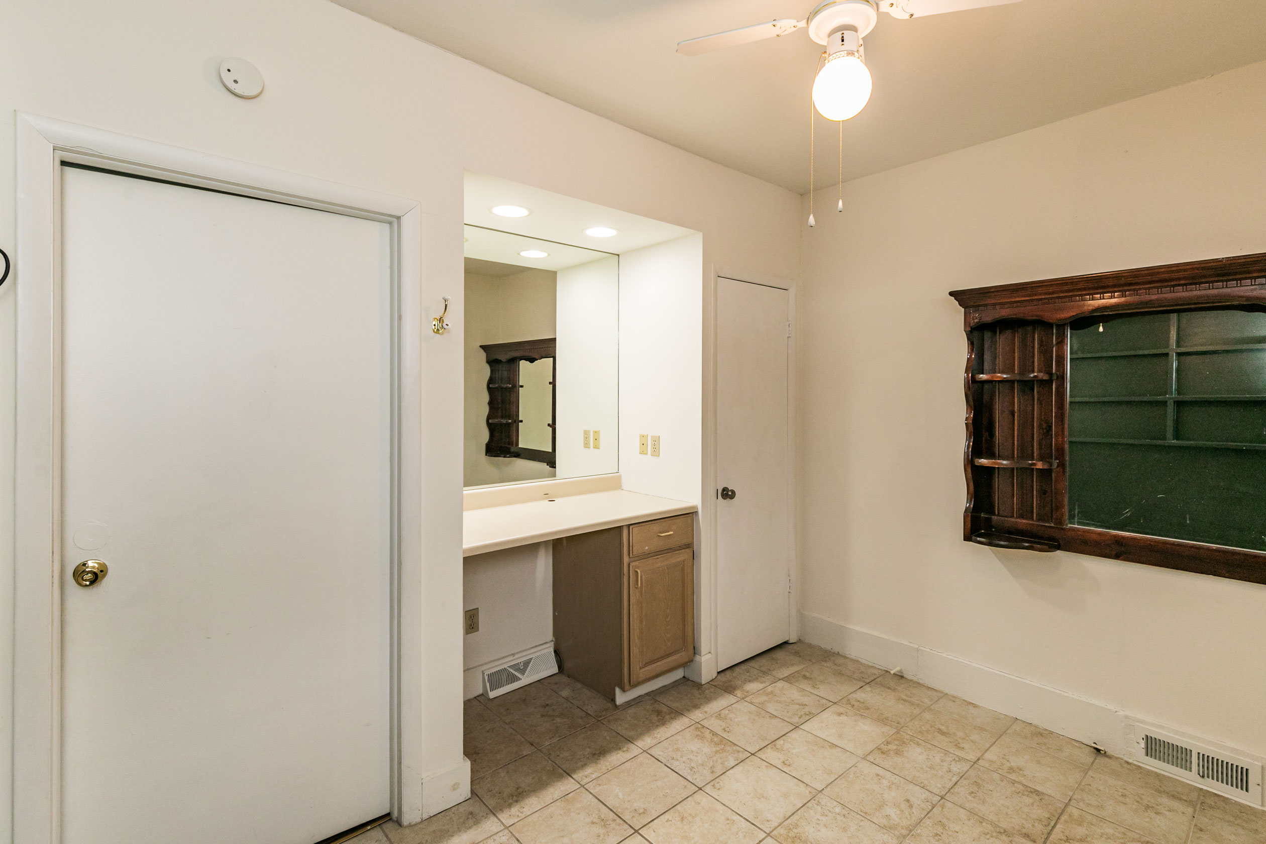 1209 Madison Street, Apt. 1, Syracuse, NY 13210 - Optimized - Bedroom