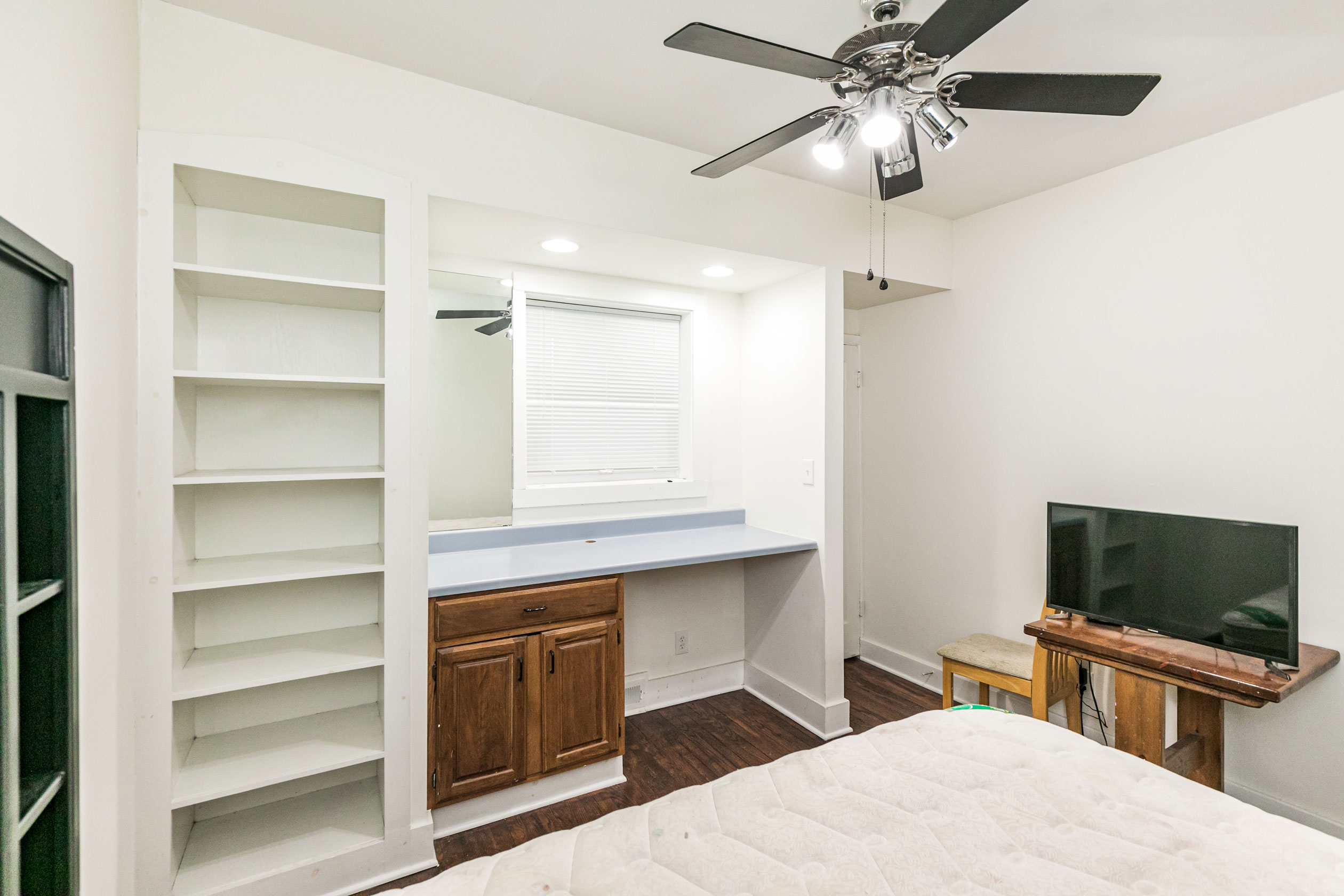 1209 Madison Street, Apt. 1, Syracuse, NY 13210 - Optimized - Bedroom