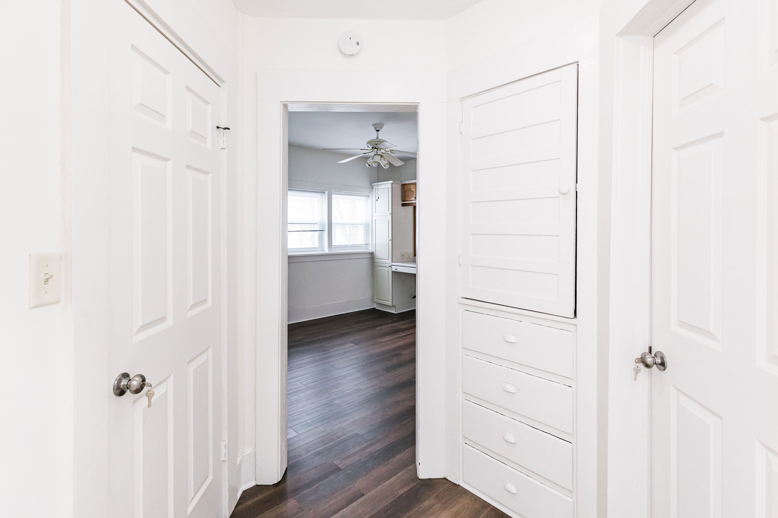 1209 Madison Street, Apt. 2F, Syracuse, NY 13210 - Optimized - Hallway