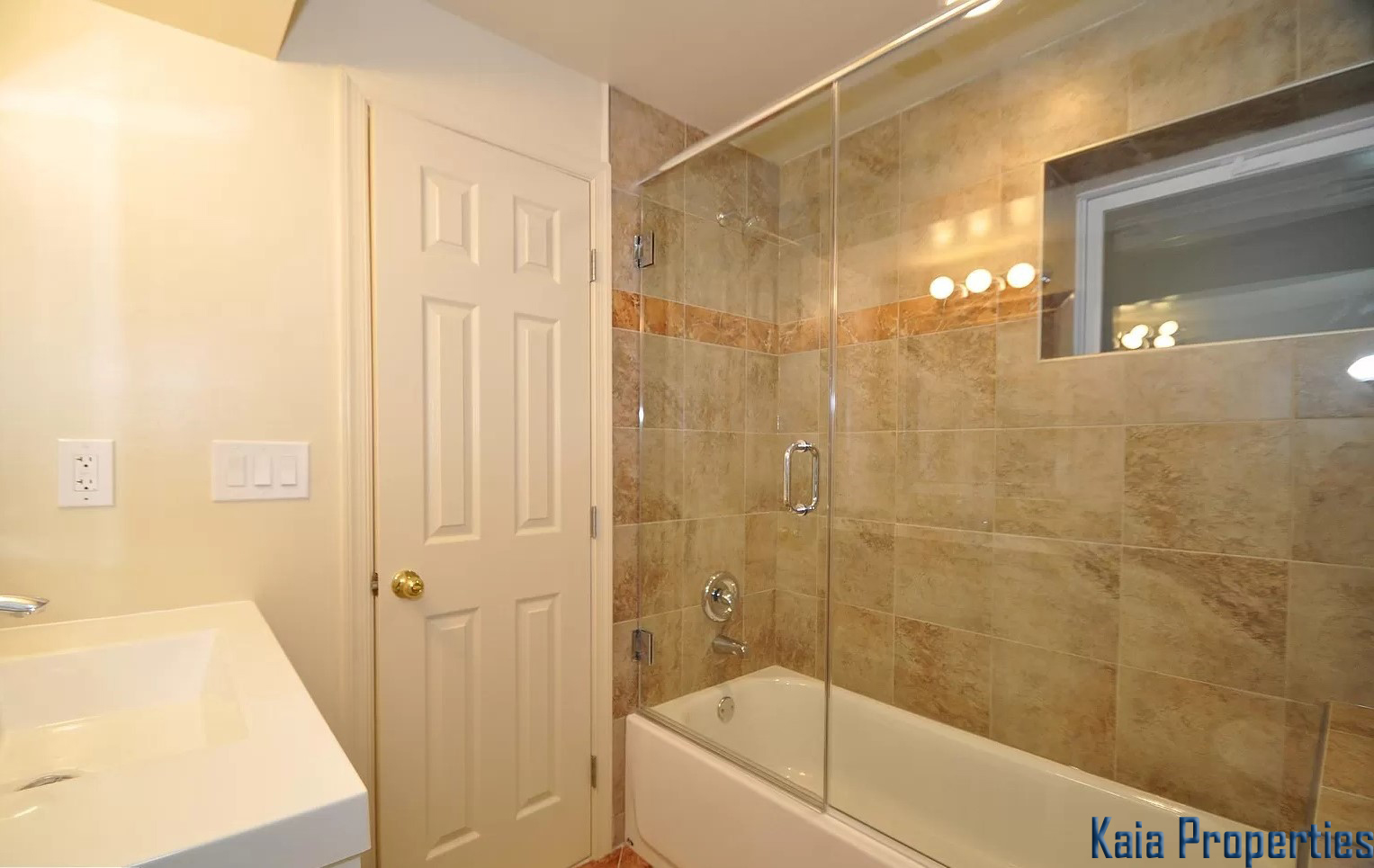 11132 Luxmanor Road, Rockville, MD 20852 - Bathroom