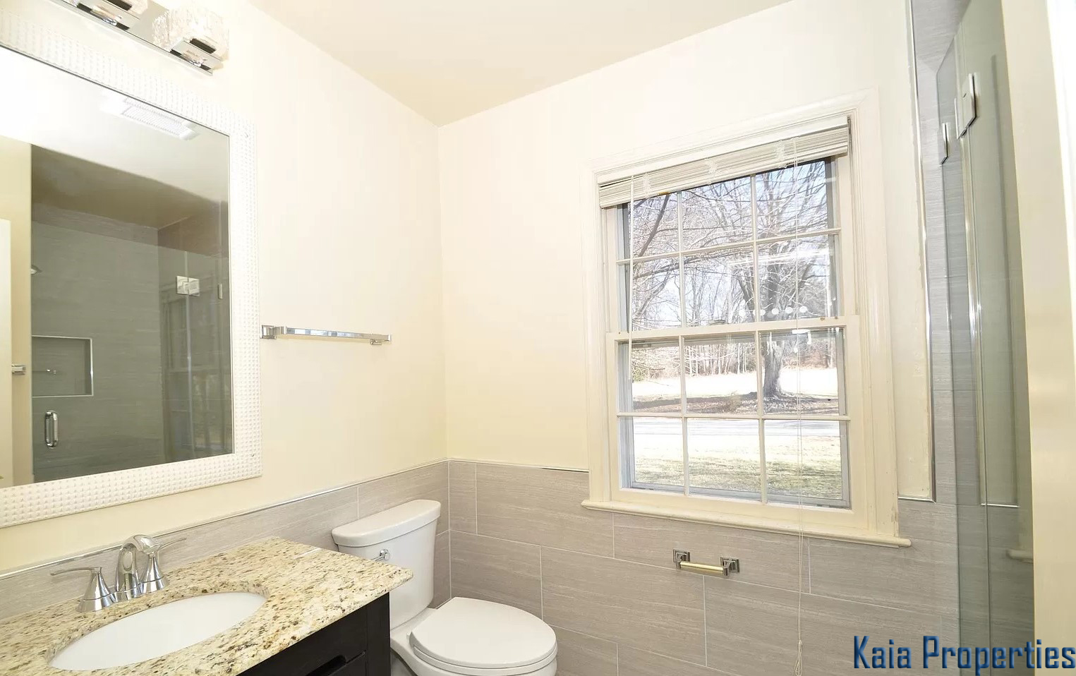 11132 Luxmanor Road, Rockville, MD 20852 - Bathroom