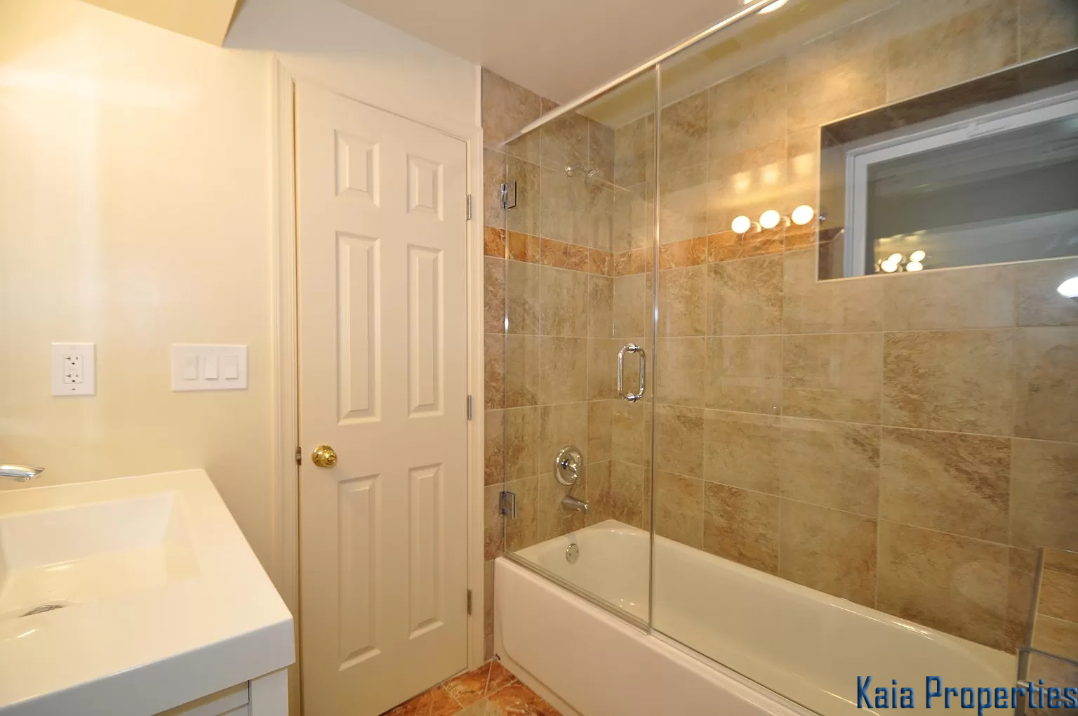 11132 Luxmanor Road, Rockville, MD 20852 - Bathroom