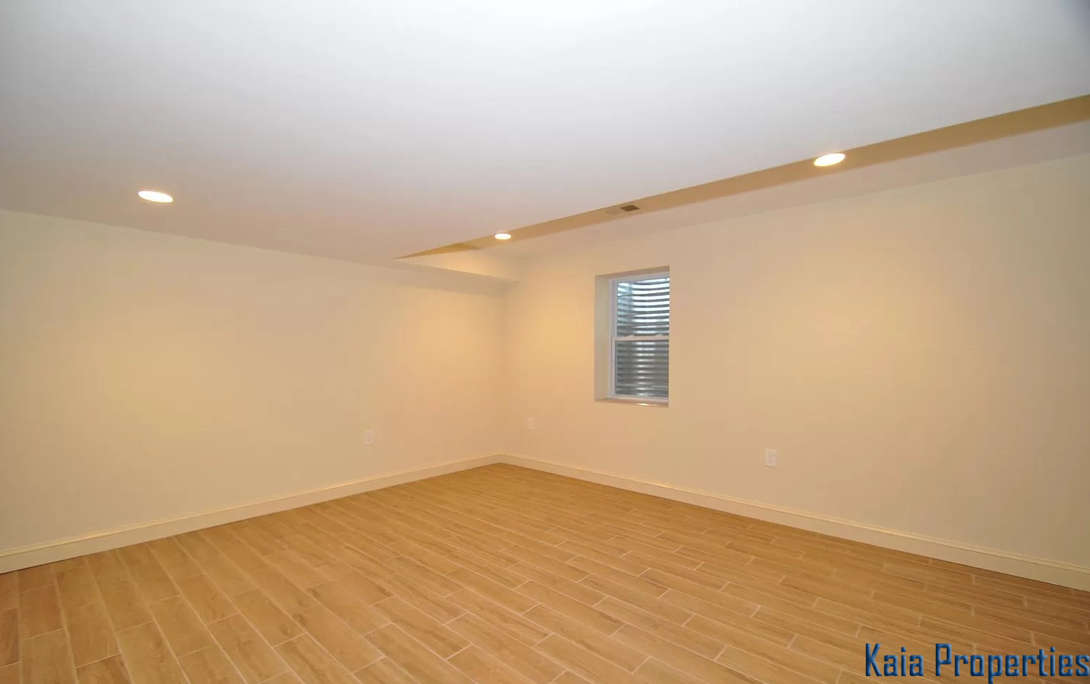 11132 Luxmanor Road, Rockville, MD 20852 - Bedroom