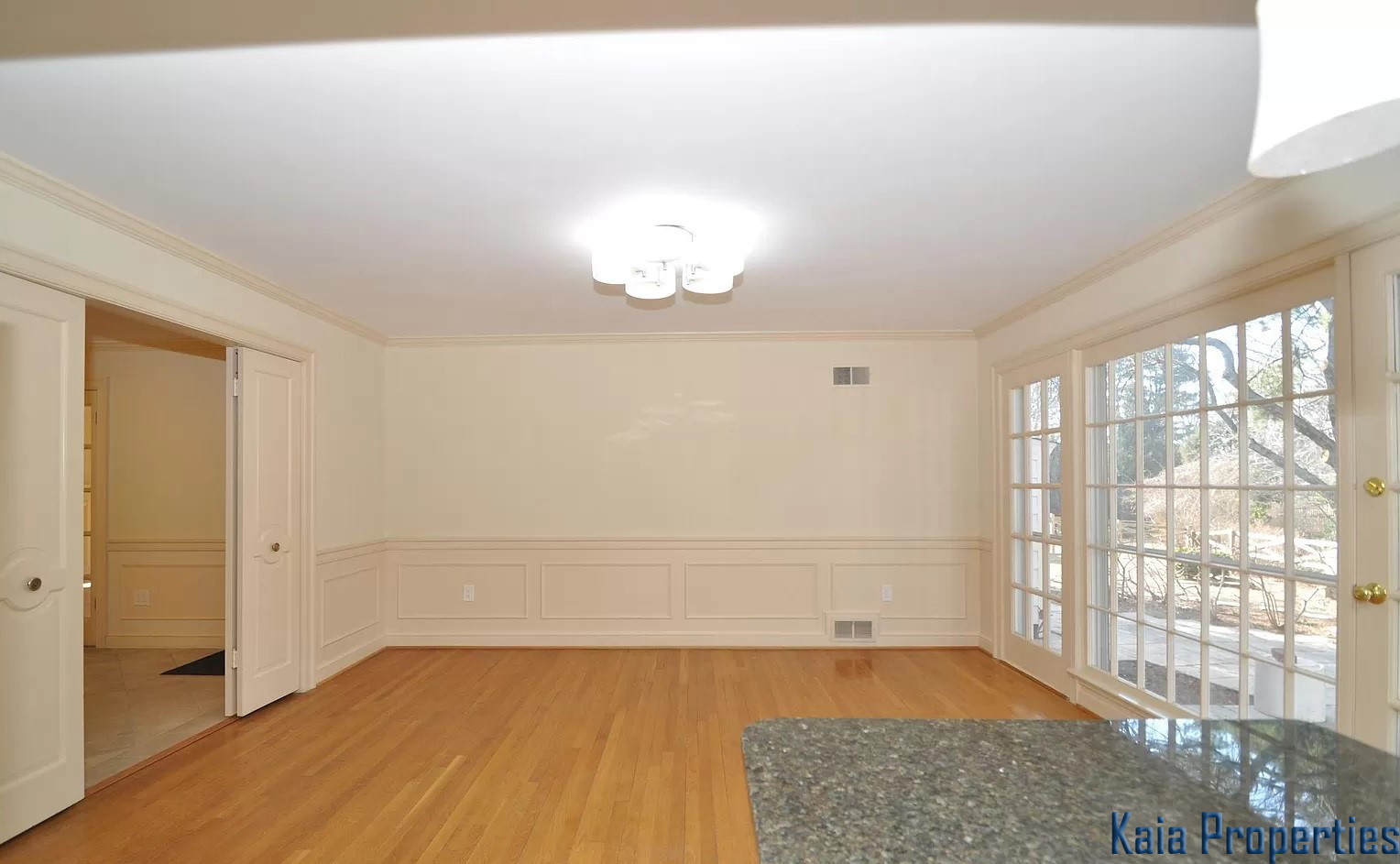 11132 Luxmanor Road, Rockville, MD 20852 - Dining Room