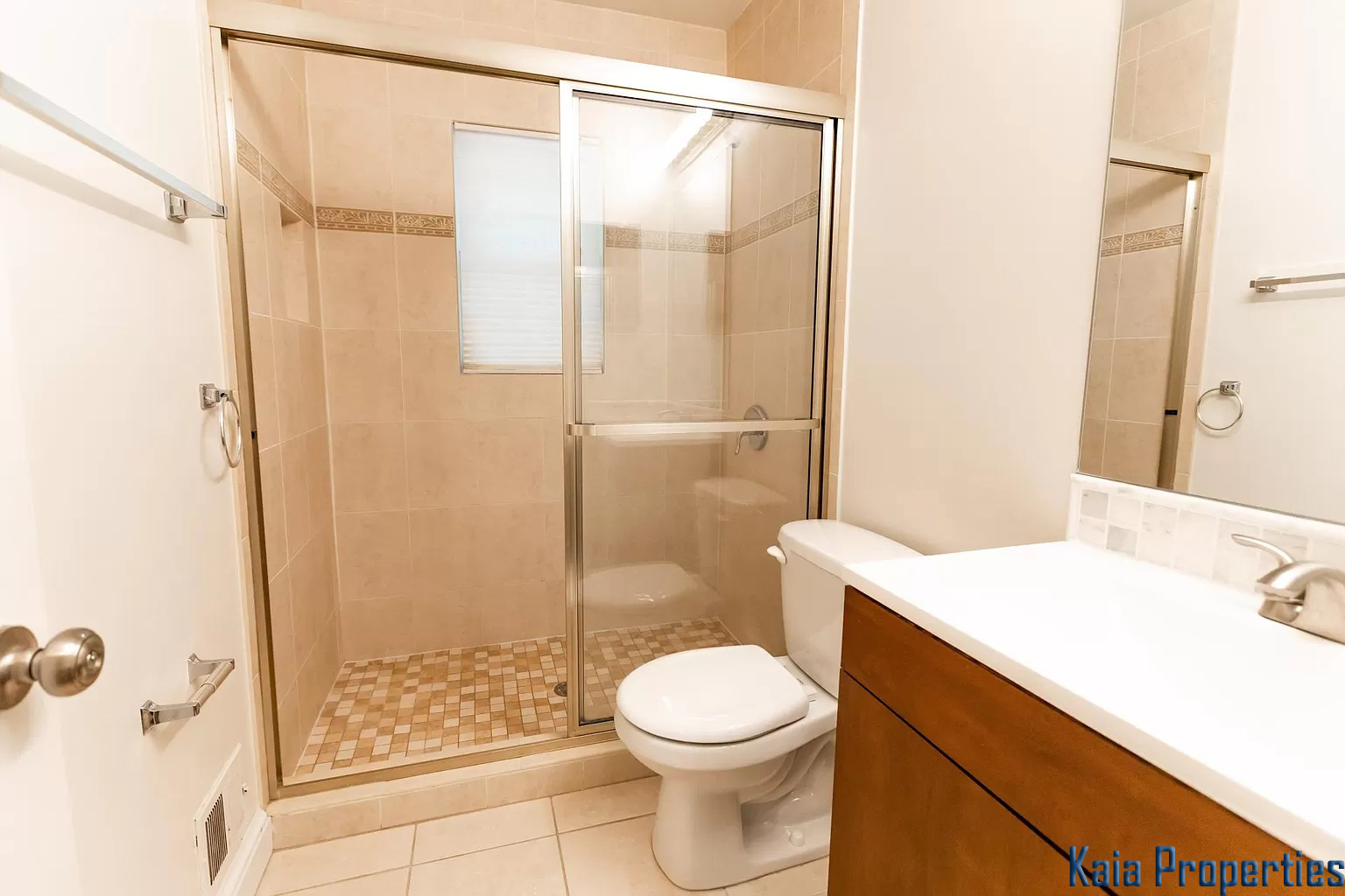 11017 Marcliff Road, Rockville, MD 20852 - Bathroom