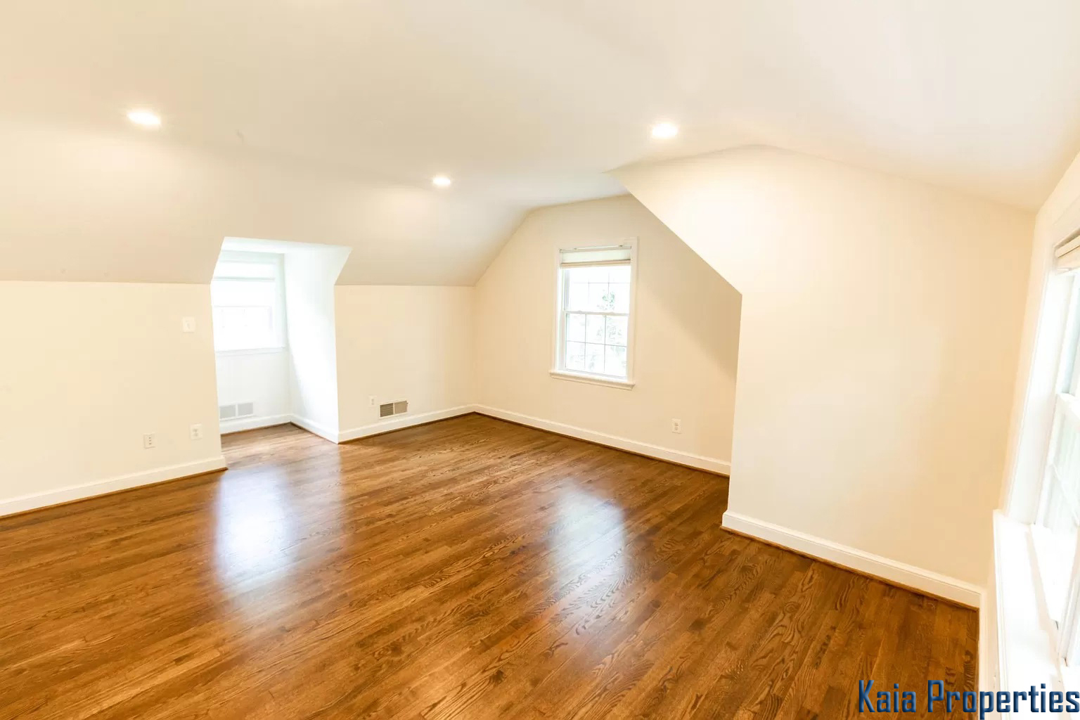 11017 Marcliff Road, Rockville, MD 20852 - Bedroom