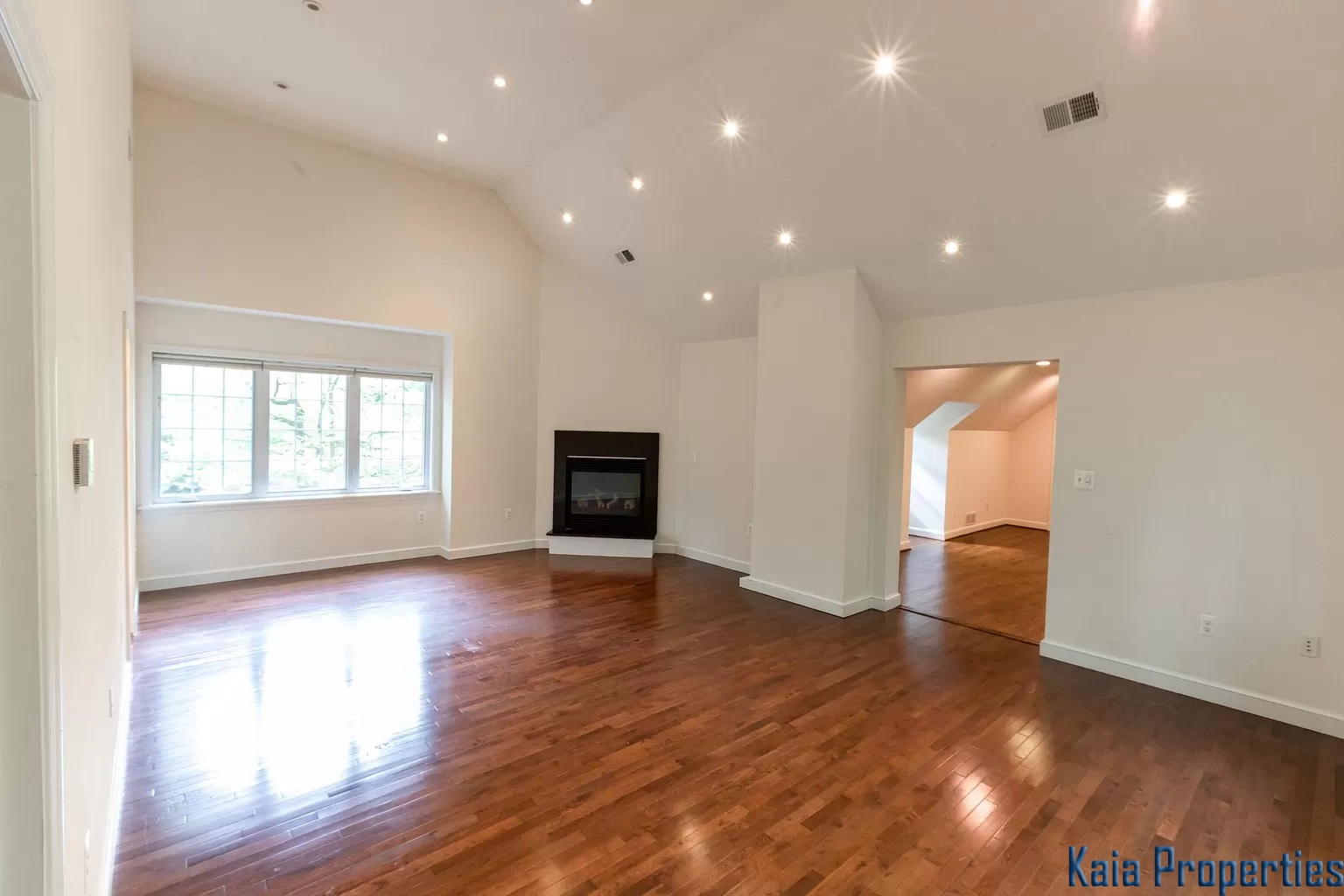 11017 Marcliff Road, Rockville, MD 20852 - Primary Bedroom