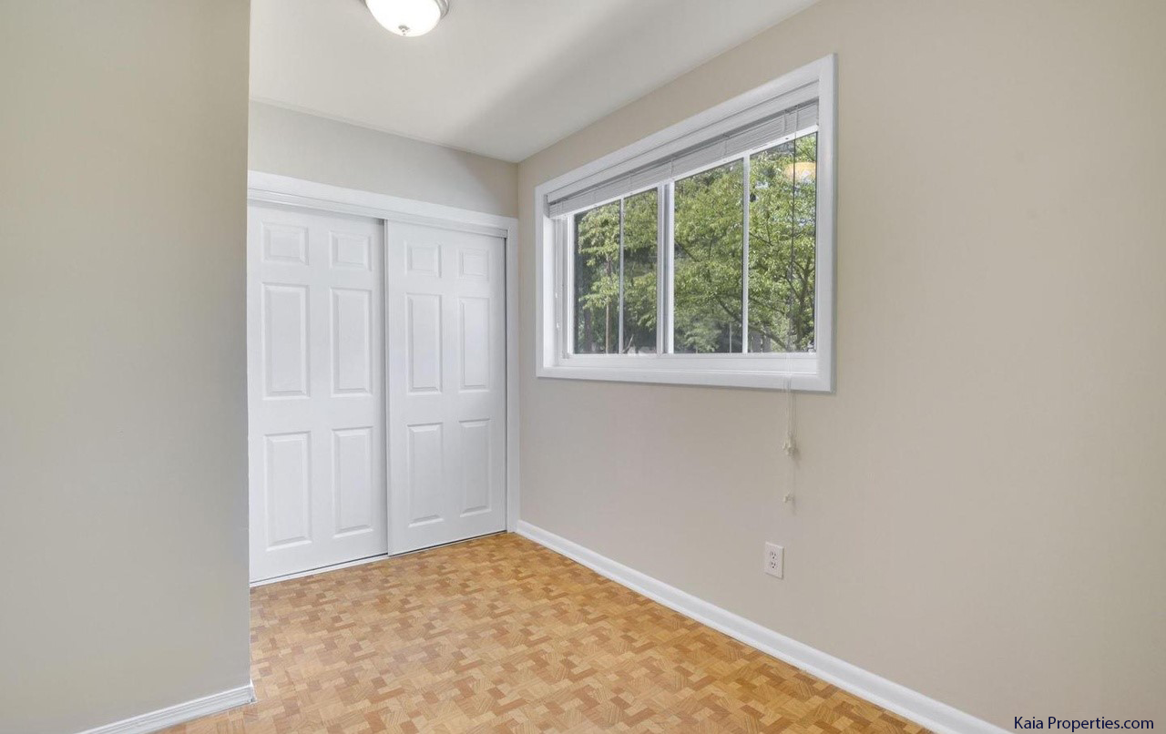 1626 Martha Terrace, Rockville, MD 20852 - Bedroom